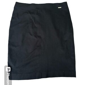 T Tahari black‎ pencil skirt Large